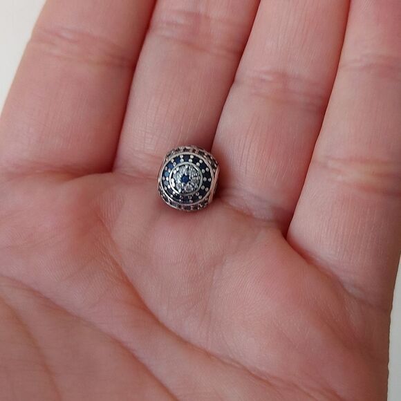 925 Sterling Silver Dark Blue Eye Charm - Picture 2 of 6
